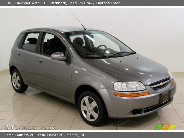 2007 Chevrolet Aveo 5 LS Hatchback in Medium Gray