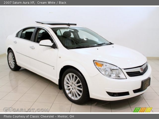 2007 Saturn Aura XR in Cream White