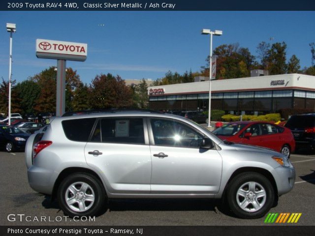 2009 Toyota RAV4 4WD in Classic Silver Metallic