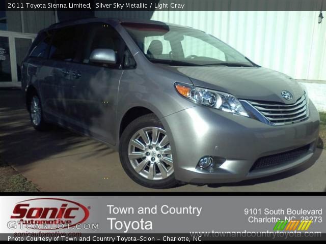 2011 Toyota Sienna Limited in Silver Sky Metallic