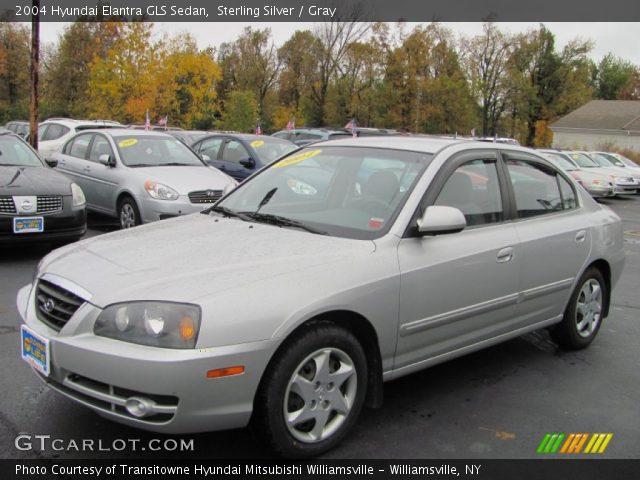 2004 Hyundai Elantra GLS Sedan in Sterling Silver