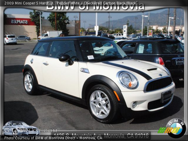 2009 Mini Cooper S Hardtop in Pepper White
