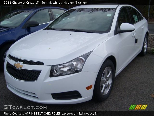 2012 Chevrolet Cruze LT in Summit White