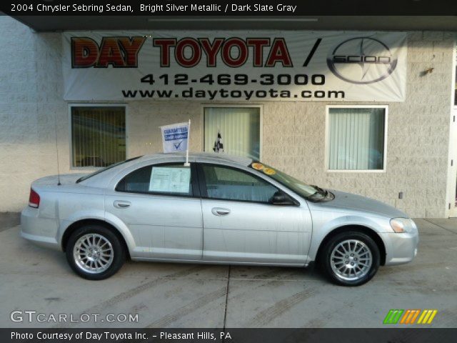 2004 Chrysler Sebring Sedan in Bright Silver Metallic