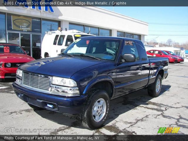 2001 Chevrolet S10 Extended Cab 4x4 in Indigo Blue Metallic