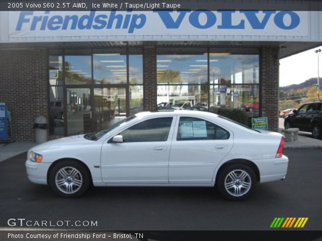 2005 Volvo S60 2.5T AWD in Ice White