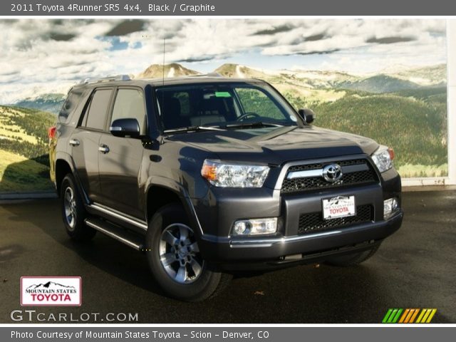 2011 Toyota 4Runner SR5 4x4 in Black