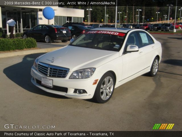 2009 Mercedes-Benz C 300 Luxury in Arctic White