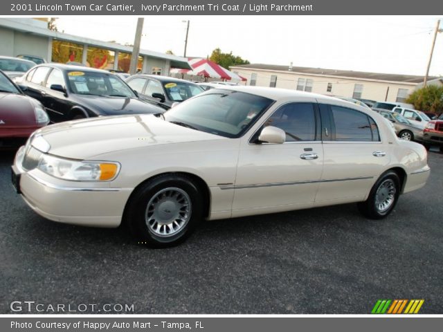 2001 Lincoln Town Car Cartier in Ivory Parchment Tri Coat