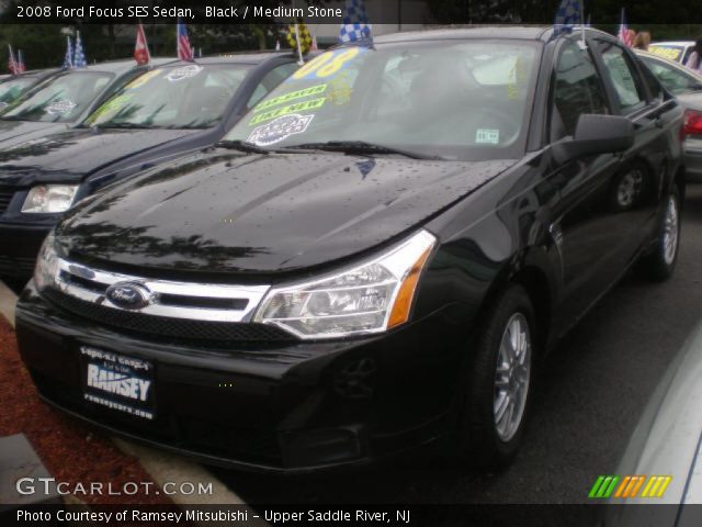 2008 Ford Focus SES Sedan in Black