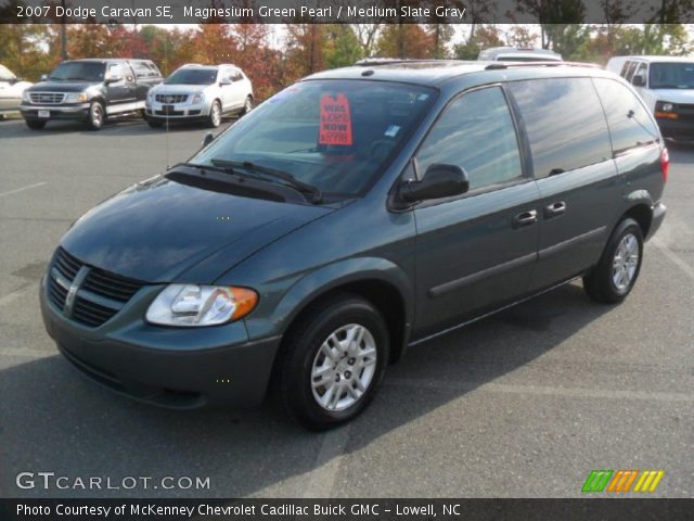 2007 Dodge Caravan SE in Magnesium Green Pearl