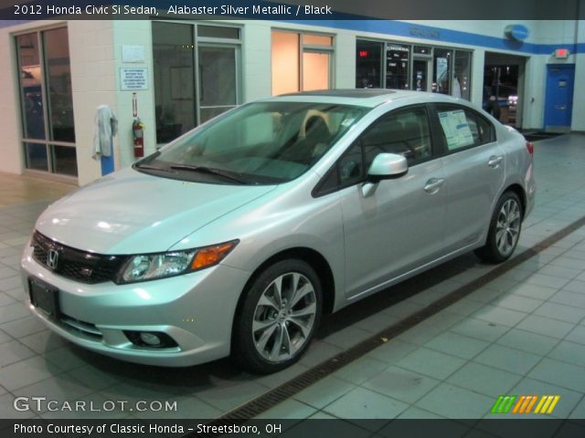 2012 Honda Civic Si Sedan in Alabaster Silver Metallic