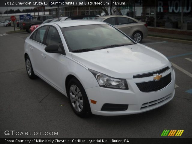 2012 Chevrolet Cruze LS in Summit White
