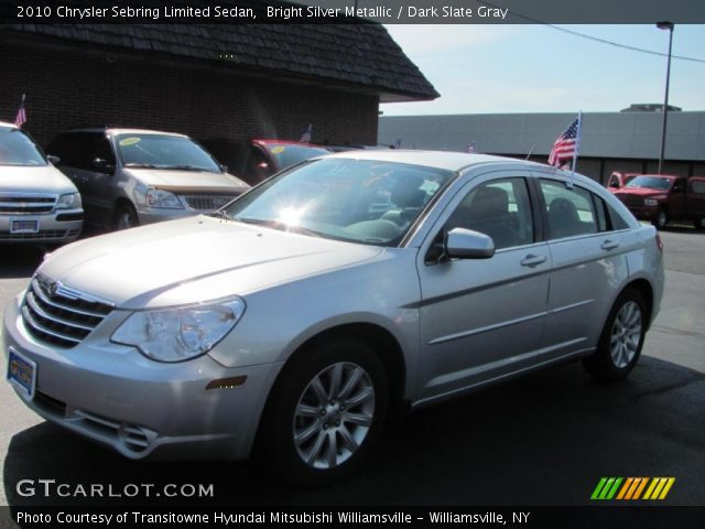 2010 Chrysler Sebring Limited Sedan in Bright Silver Metallic