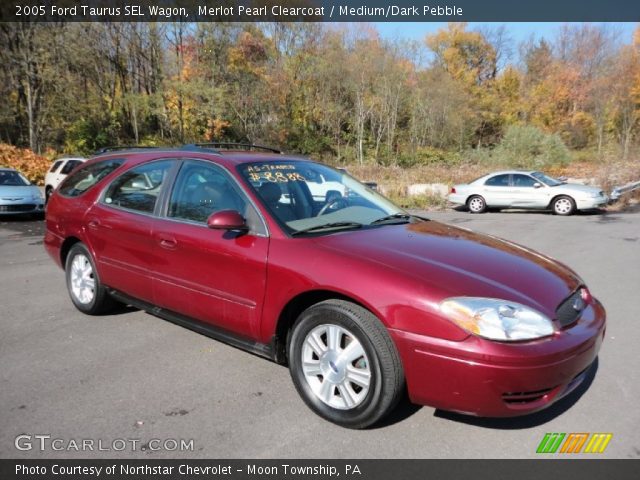 2005 Ford Taurus SEL Wagon in Merlot Pearl Clearcoat