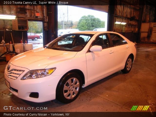 2010 Toyota Camry LE in Super White