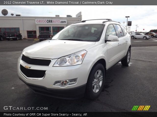 2012 Chevrolet Traverse LT in White Diamond Tricoat