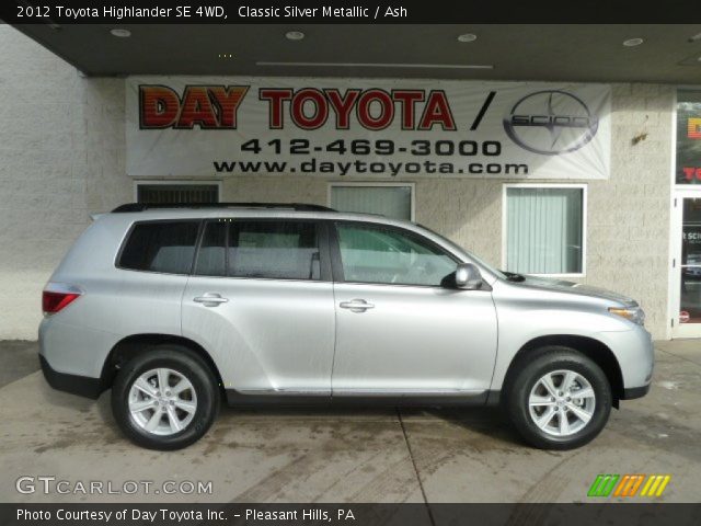 2012 Toyota Highlander SE 4WD in Classic Silver Metallic