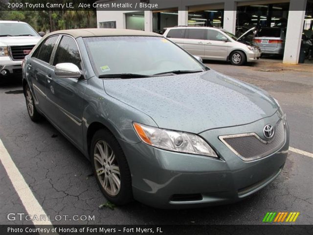 2009 Toyota Camry LE in Aloe Green Metallic