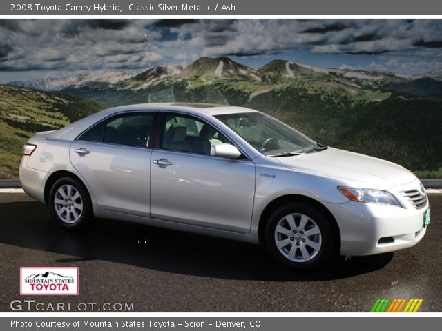 2008 Toyota Camry Hybrid in Classic Silver Metallic