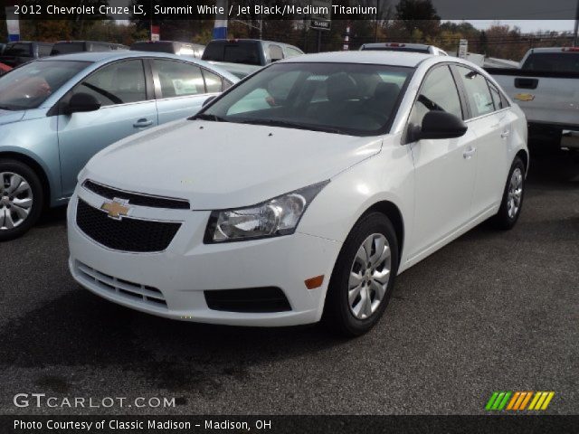 2012 Chevrolet Cruze LS in Summit White