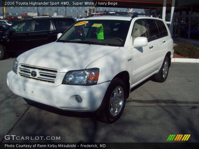 2006 Toyota Highlander Sport 4WD in Super White