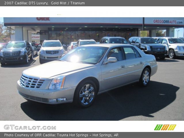 2007 Cadillac DTS Luxury in Gold Mist