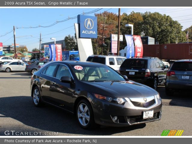 2009 Acura TSX Sedan in Grigio Metallic
