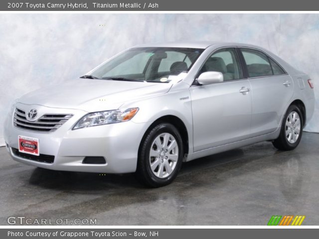 2007 Toyota Camry Hybrid in Titanium Metallic