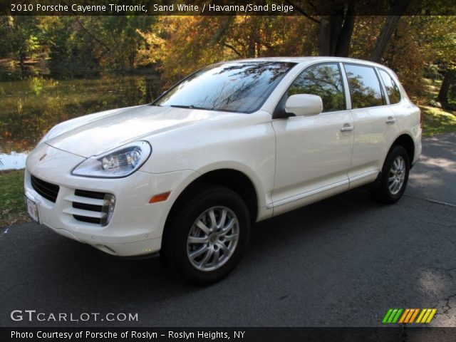 2010 Porsche Cayenne Tiptronic in Sand White