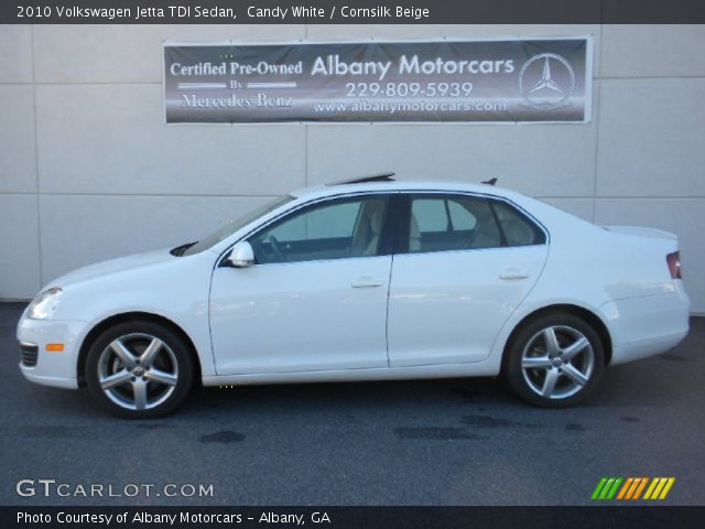 2010 Volkswagen Jetta TDI Sedan in Candy White