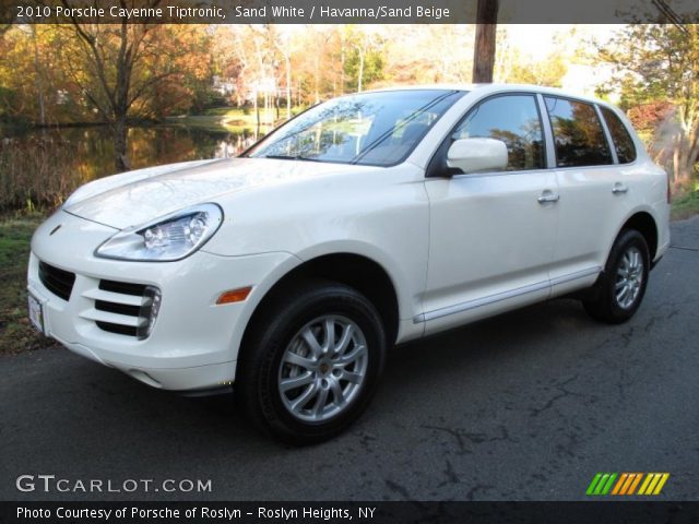 2010 Porsche Cayenne Tiptronic in Sand White