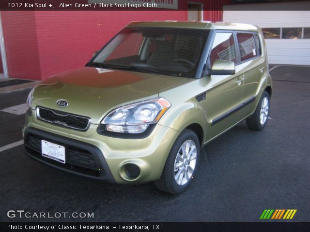 2012 Kia Soul + in Alien Green