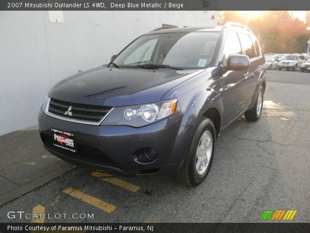 2007 Mitsubishi Outlander LS 4WD in Deep Blue Metallic
