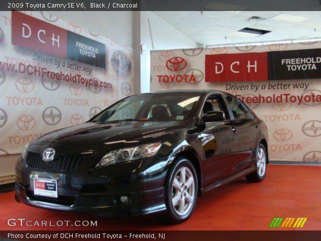 2009 Toyota Camry SE V6 in Black