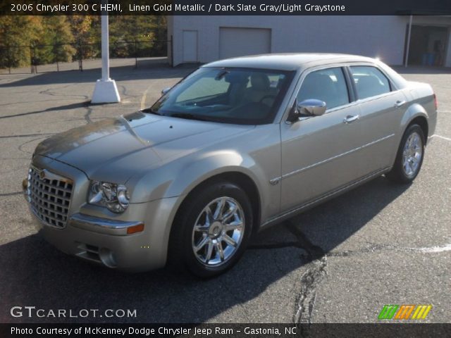 2006 Chrysler 300 C HEMI in Linen Gold Metallic