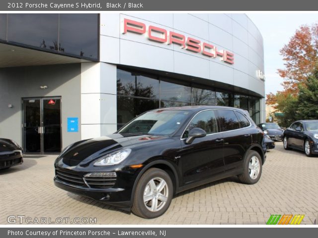 2012 Porsche Cayenne S Hybrid in Black