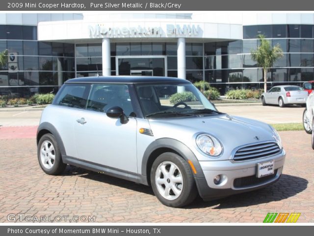 2009 Mini Cooper Hardtop in Pure Silver Metallic