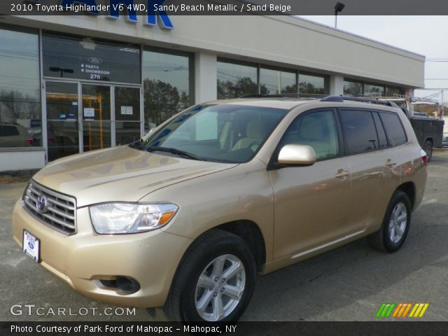 2010 Toyota Highlander V6 4WD in Sandy Beach Metallic