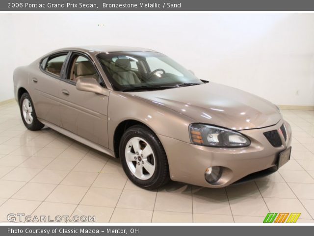 2006 Pontiac Grand Prix Sedan in Bronzestone Metallic