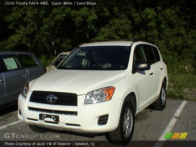 2009 Toyota RAV4 4WD in Super White