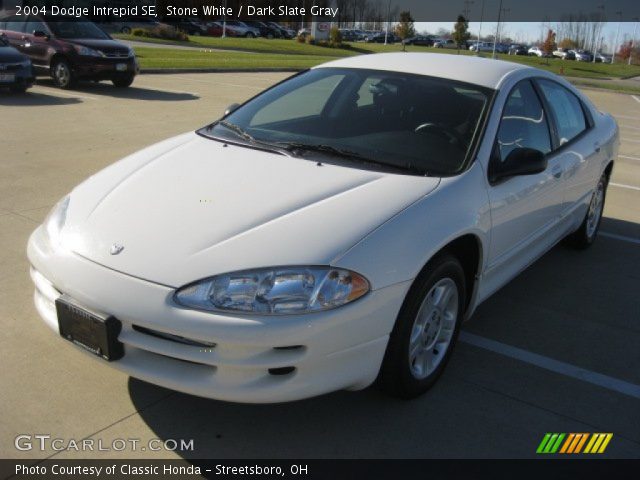 2004 Dodge Intrepid SE in Stone White