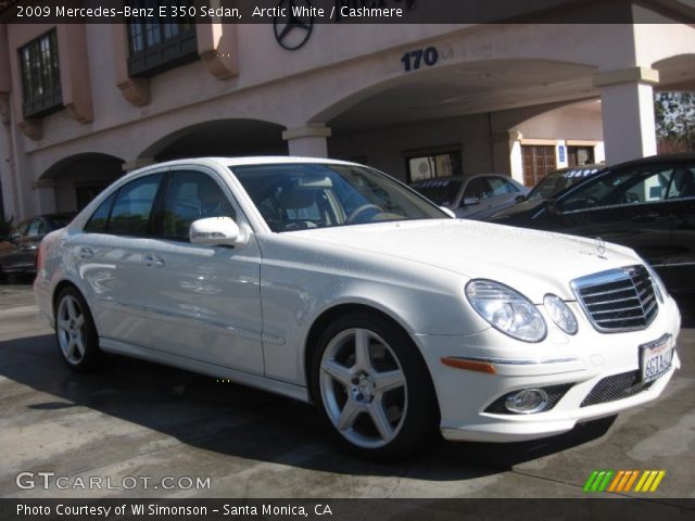 2009 Mercedes-Benz E 350 Sedan in Arctic White