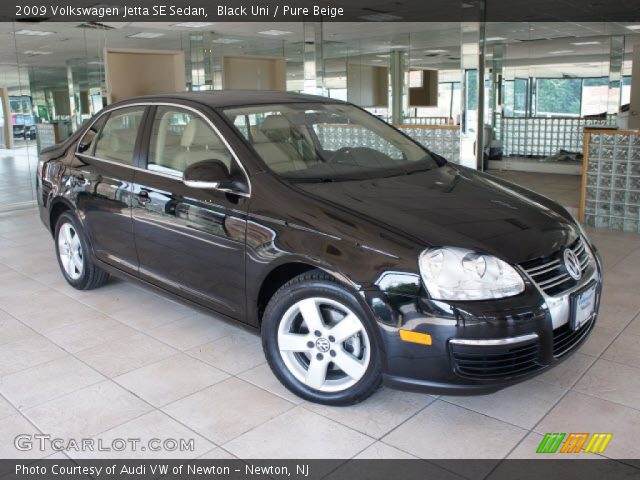 2009 Volkswagen Jetta SE Sedan in Black Uni