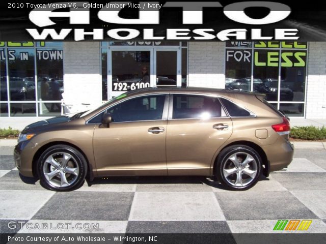 2010 Toyota Venza V6 in Golden Umber Mica