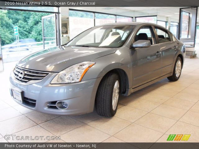 2010 Nissan Altima 2.5 S in Ocean Gray