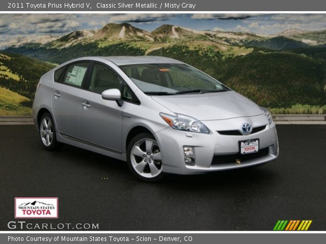 2011 Toyota Prius Hybrid V in Classic Silver Metallic