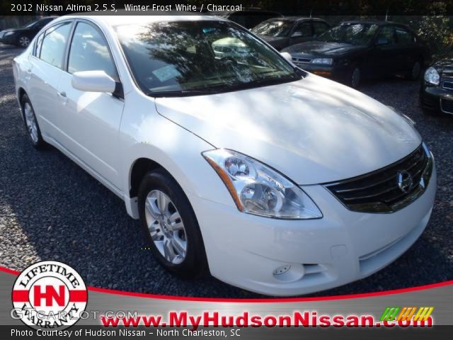 2012 Nissan Altima 2.5 S in Winter Frost White