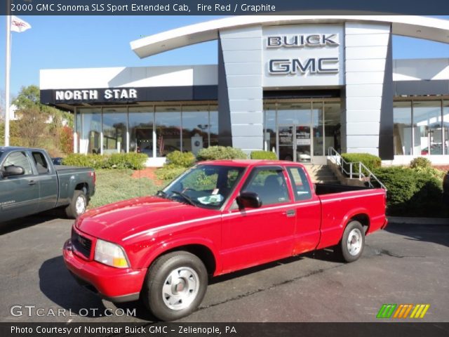 2000 GMC Sonoma SLS Sport Extended Cab in Fire Red