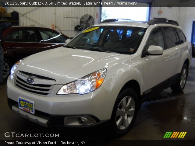 2011 Subaru Outback 3.6R Limited Wagon in Satin White Pearl